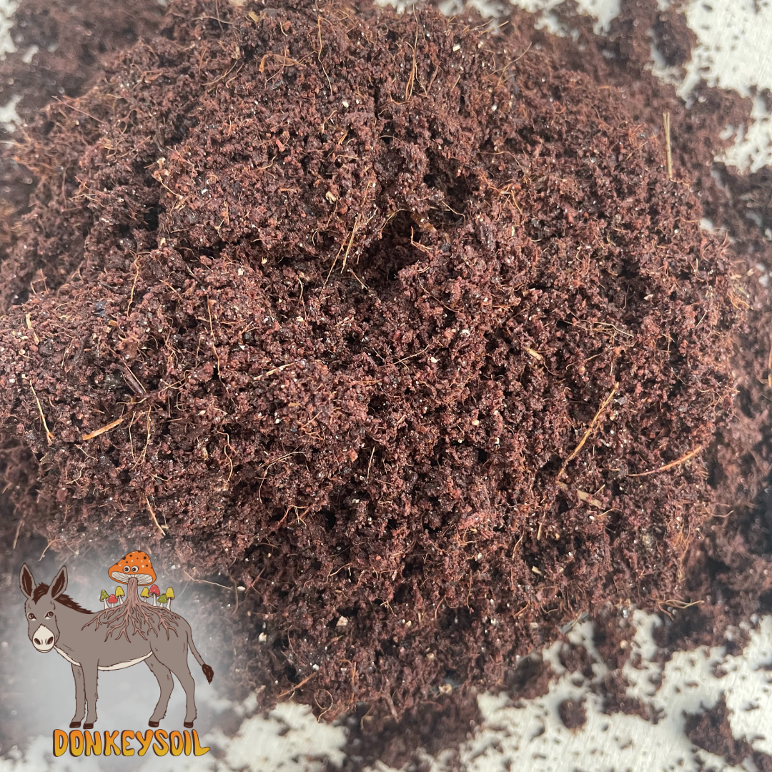 DonkeySoil - Donkey Manure-Enriched Substrate